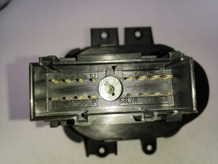 Land Rover Discovery (2004 - 2009)  YUD501220PVJ Включатель фонарей