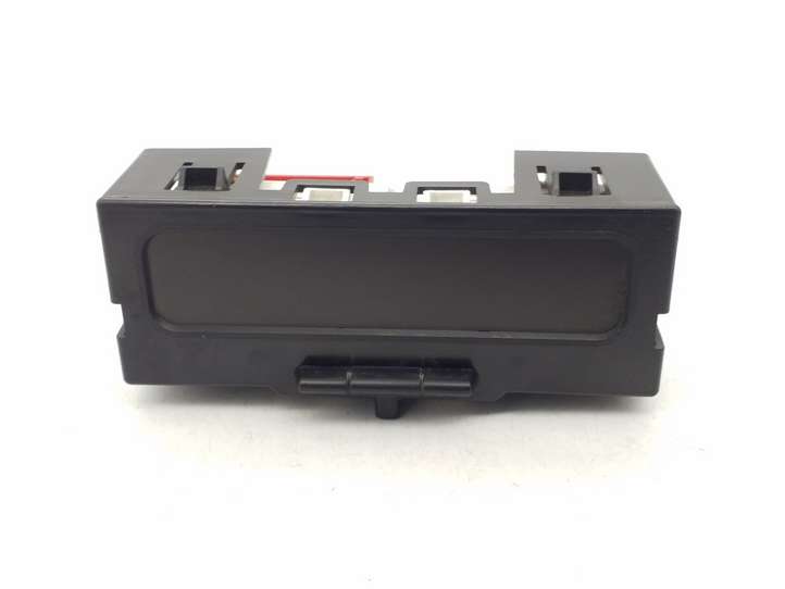 Renault Megane II (2002 - 2005)  8200107839 Экран/ дисплей / маленький экран