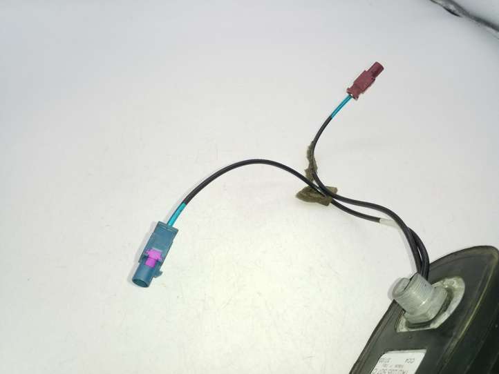 Volkswagen Phaeton (2002 - 2008)  1K0035507C Антенна (антенна GPS)