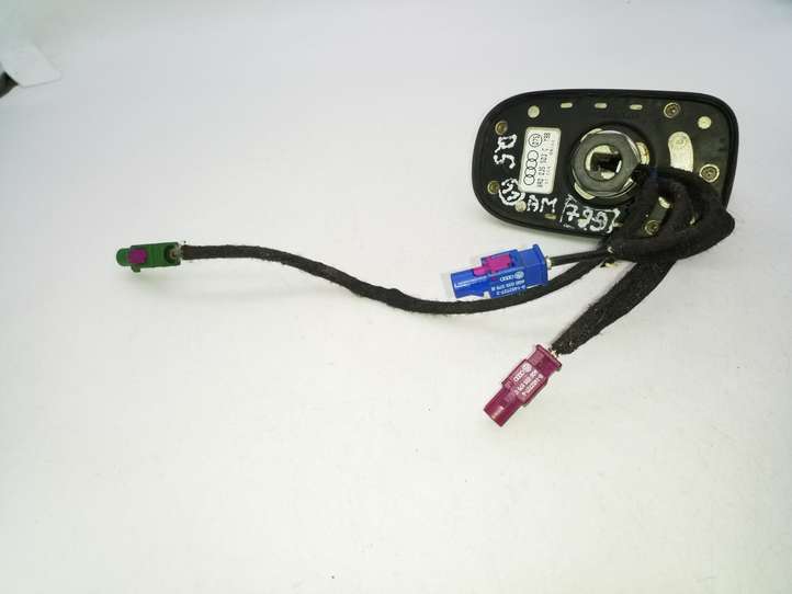 Audi Q5 (2008 - 2012)  8R0035503C Антенна (антенна GPS)
