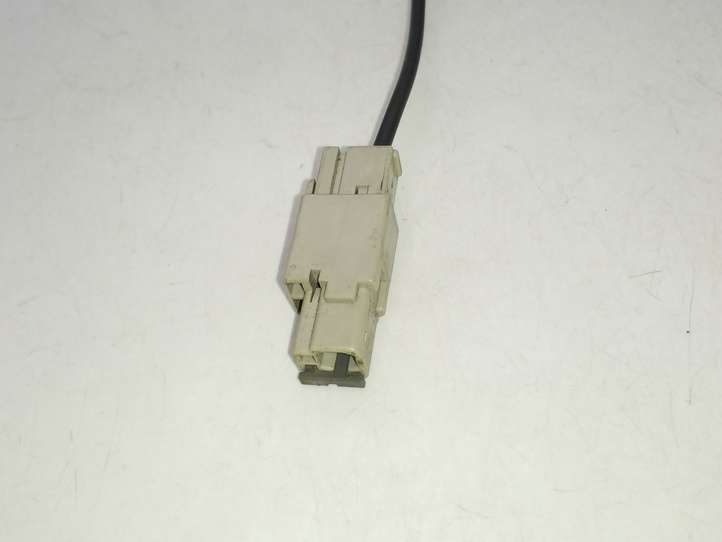 Kia Ceed (2010 - 2012)  ABB2011001 Антенна (антенна GPS)