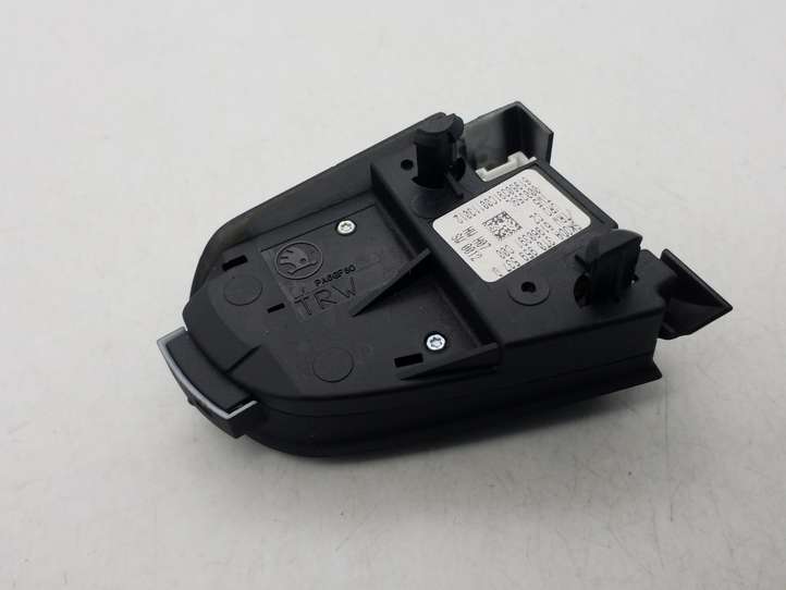 Skoda Superb B6 (3T) (2008 - 2015)  3T0959537D Кнопки рулевого колеса