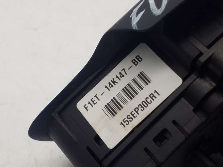 Ford Focus (2011 - 2015)  F1ET14K147BB Кнопки рулевого колеса