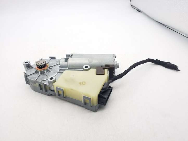 Audi A6 (2008 - 2011)  4B0959591J Двигатель привода люка-крыши