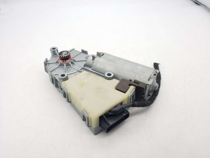 Audi A6 (2004 - 2008)  4B0959591J Двигатель привода люка-крыши
