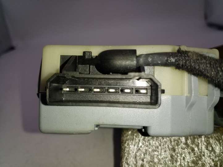Audi A6 (2004 - 2008)  4B0959591J Двигатель привода люка-крыши