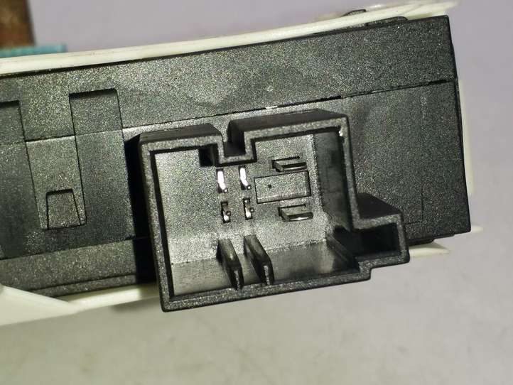 Audi A6 (2004 - 2008)  4F0959802D Механизм подъема окон задней двери