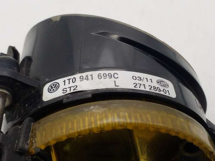 Volkswagen Tiguan (2007 - 2011)  1T0941699C Передняя противотуманная фара