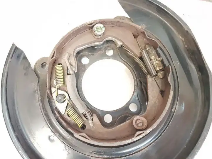 Subaru Outback (2003 - 2007) 26694AG000 Колодки ручного тормоза — фото 7