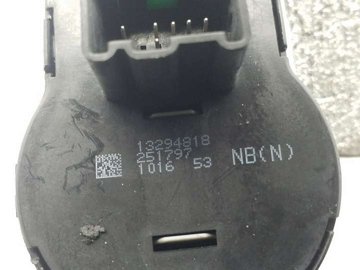 Opel Meriva (2010 - 2014)  13294818 Включатель фонарей