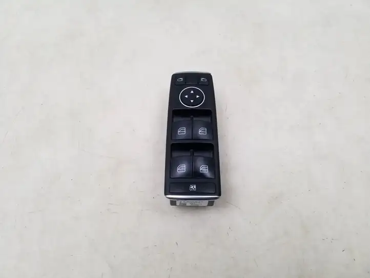 Mercedes-Benz A W176 (2012 - 2018) A1669054300 Блок кнопок стеклоподъемников — фото 1