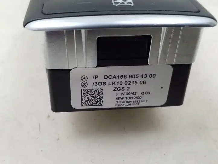 Mercedes-Benz A W176 (2012 - 2018) A1669054300 Блок кнопок стеклоподъемников — фото 4