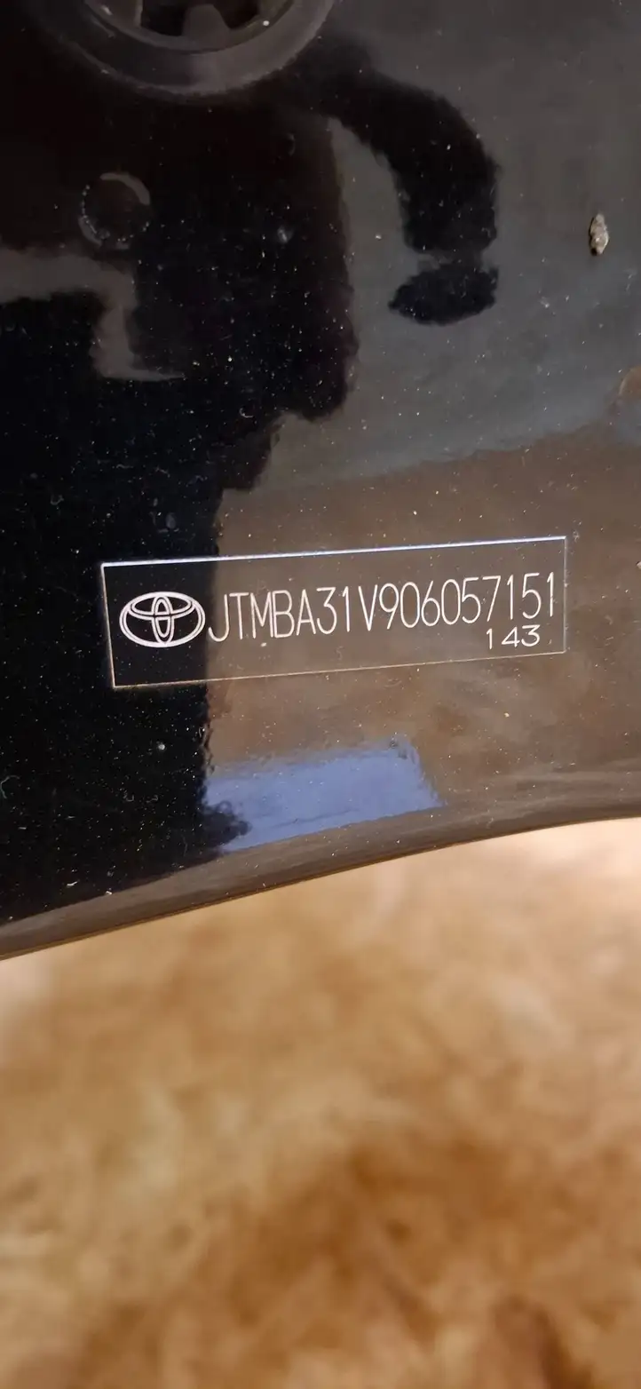 Toyota RAV 4 (XA30) (2006 - 2016) Крышка багажника — фото 8