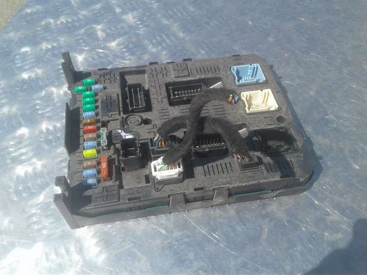 Citroen C5 (2004 - 2008)  966405908001 Mодуль kомфортa