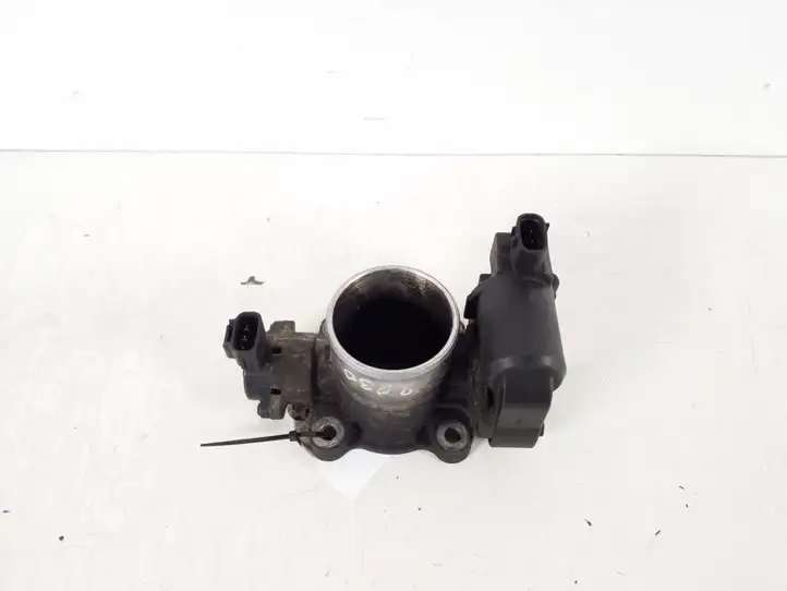Toyota Avensis T250 (2003 - 2006) 26100-0R010 Дроссельная заслонка — фото 1
