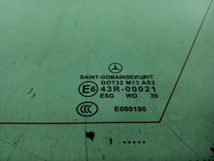 Mercedes-Benz E W212 (2009 - 2016) A2126701812 Заднее боковое стекло — фото 2