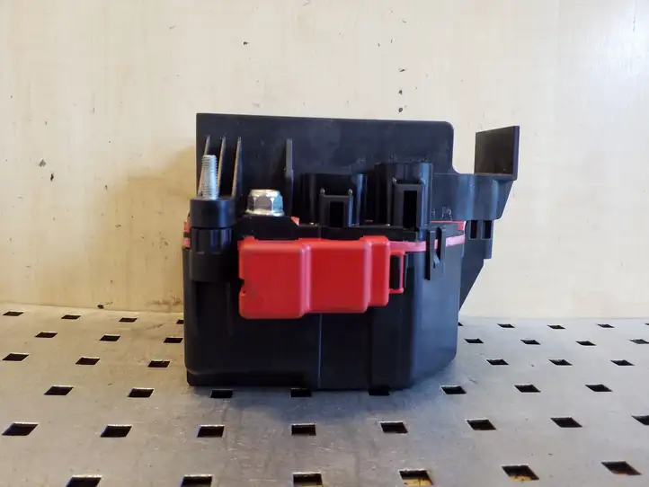 Jaguar XF X250 (2007 - 2015)  CX2314K131BB Модуль управления аккумулятором