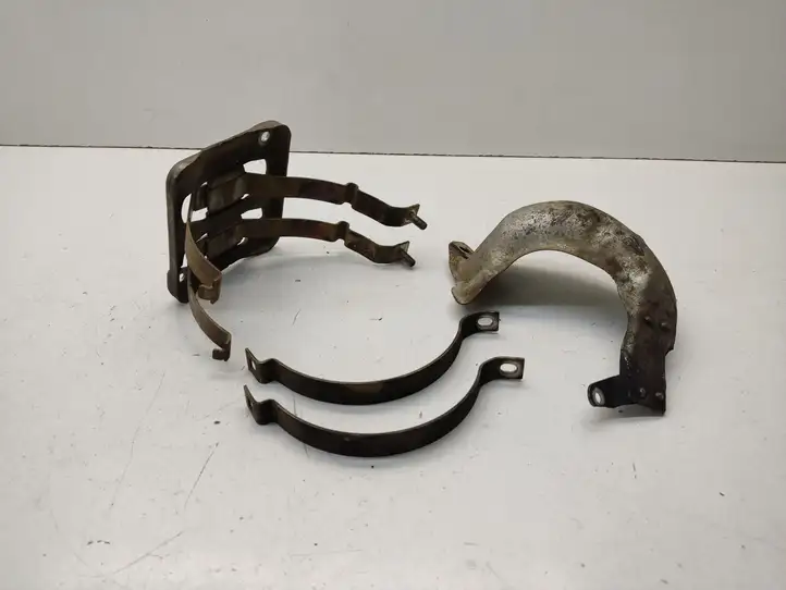 Nissan Qashqai (2006 - 2010) 20817JG71A Кронштейн глушителя — фото 1