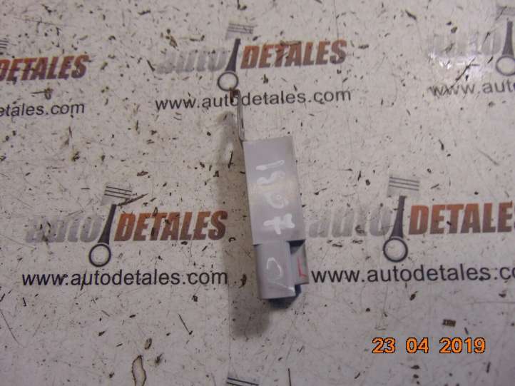 9098004184 Lexus IS 220D-250-350 Kitas daviklis