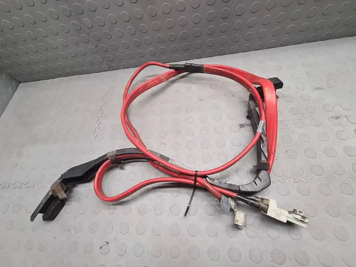 BMW 5 E60 E61 (2004 - 2010) 9176953 Плюсовой провод аккумулятора — фото 3
