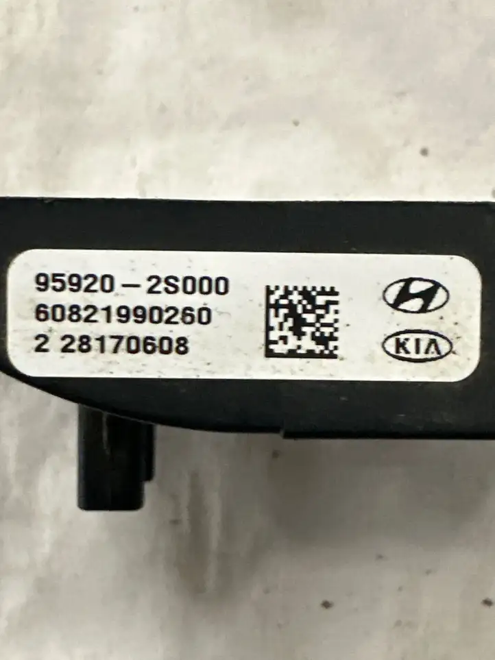 Hyundai i30 (2007 - 2012) 959202S000 Датчик удара SRS — фото 3
