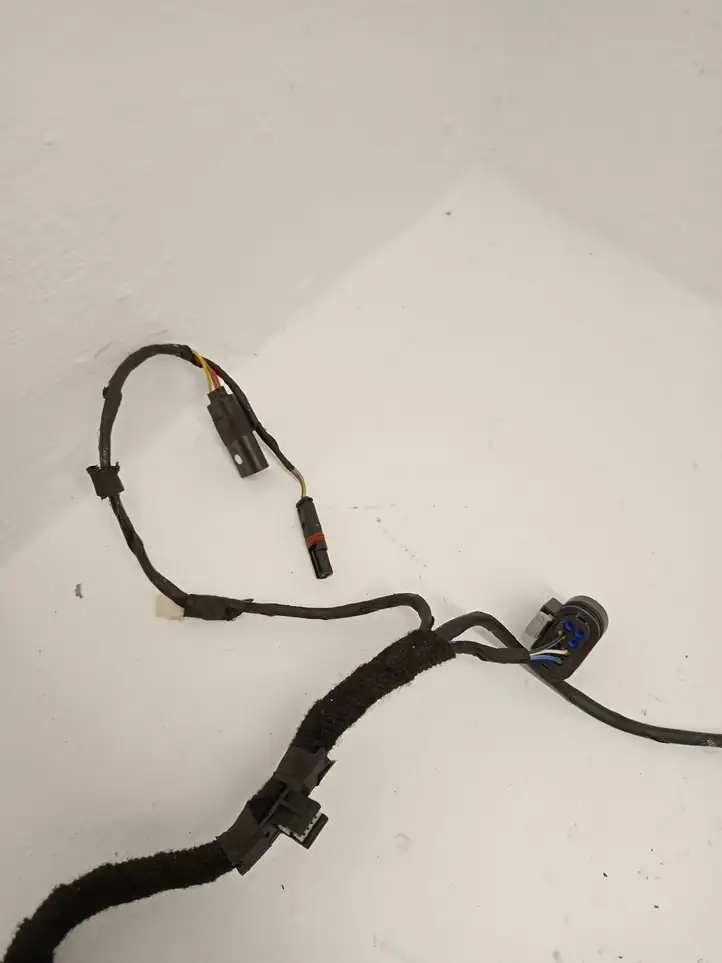 BMW 7 G11 G12 (2015 - 2022)  7272566 Проводка задних дверей