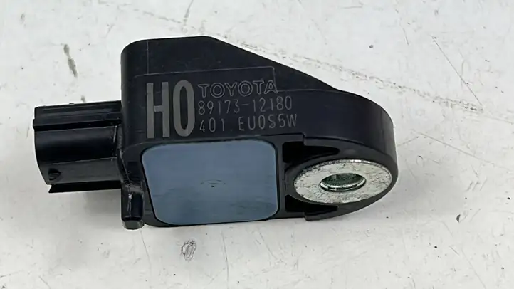 Toyota RAV 4 (XA40) (2012 - 2018) 8917312180 Датчик удара SRS — фото 2