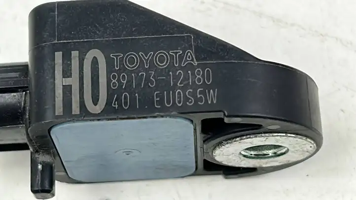 Toyota RAV 4 (XA40) (2012 - 2018) 8917312180 Датчик удара SRS — фото 3