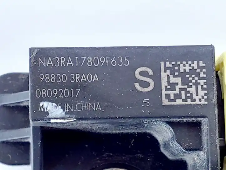 Nissan X-Trail T32 (2014 - 2021) 988303RA0A Датчик удара SRS — фото 2