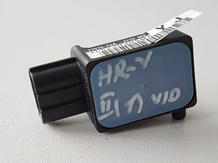 Honda HR-V (2015 - 2020) 77975T6AJ110M2 Датчик удара SRS — фото 2