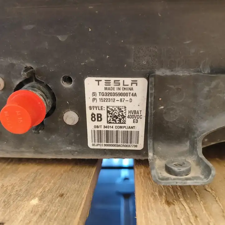 Tesla Model 3 (2017 - 2023) 152231287D Аккумулятор гибридного / электрического автомобиля — фото 4