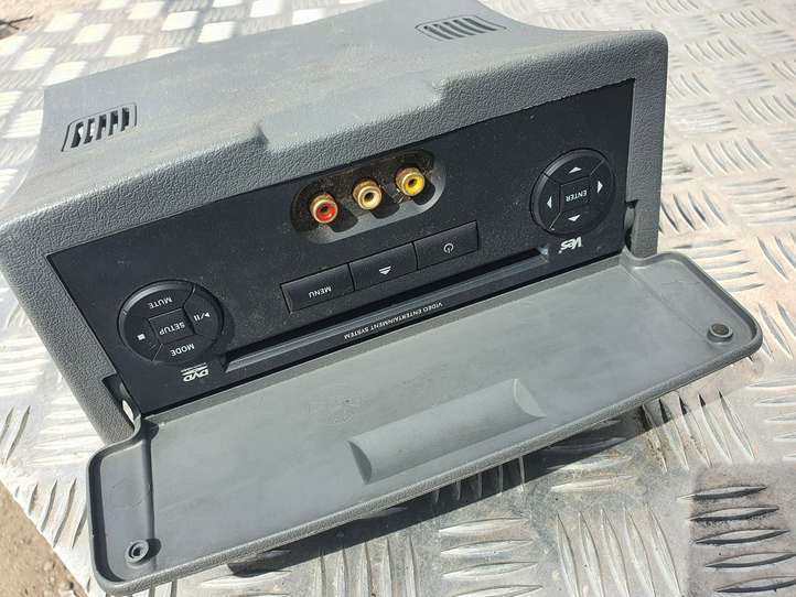 Jeep Cherokee (2001 - 2007)  P05064250AB CD/DVD чейнджер