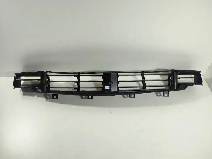 BMW 7 G11 G12 (2015 - 2022) 51748091762 Детали воздухозаборника — фото 1