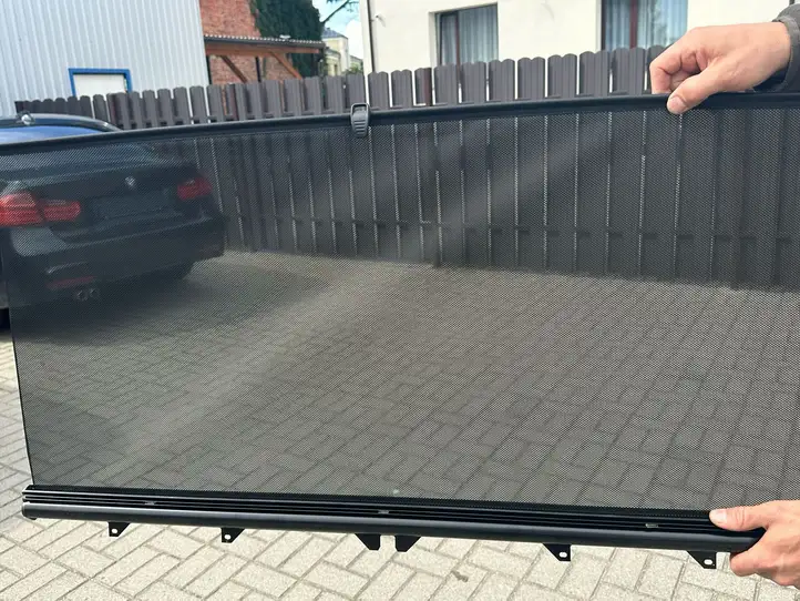 Audi Q7 4M (2015 - ) A105946 Солнцезащитная шторка — фото 1