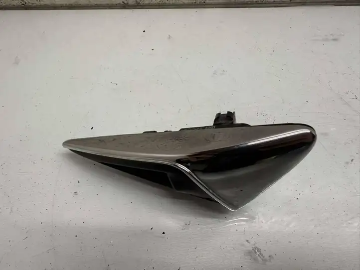 Tesla Model X (2015 - 2021) 149586722C Боковая камера в крыле — фото 3