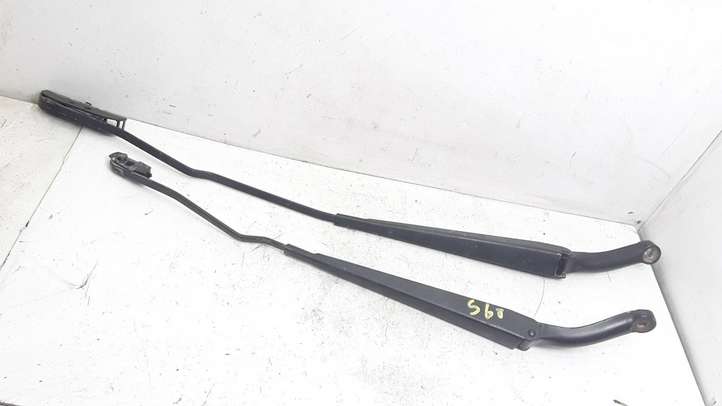 Volvo S60 (2000 - 2004)  8624243 Ножка стеклоочистителей лобового стекла