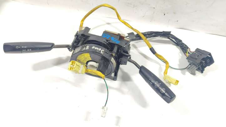 Mazda Demio (1996 - 2002)  DC2166120A Комплект ручек