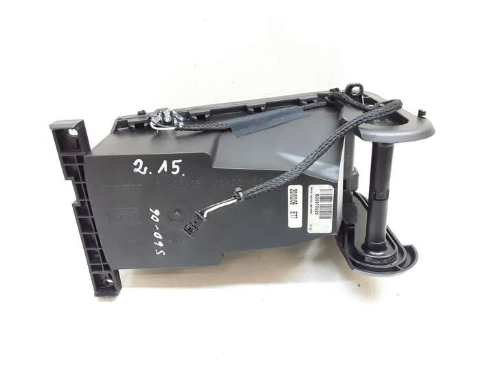Volvo S60 (2004 - 2010)  30643625 Передний держатель чашки