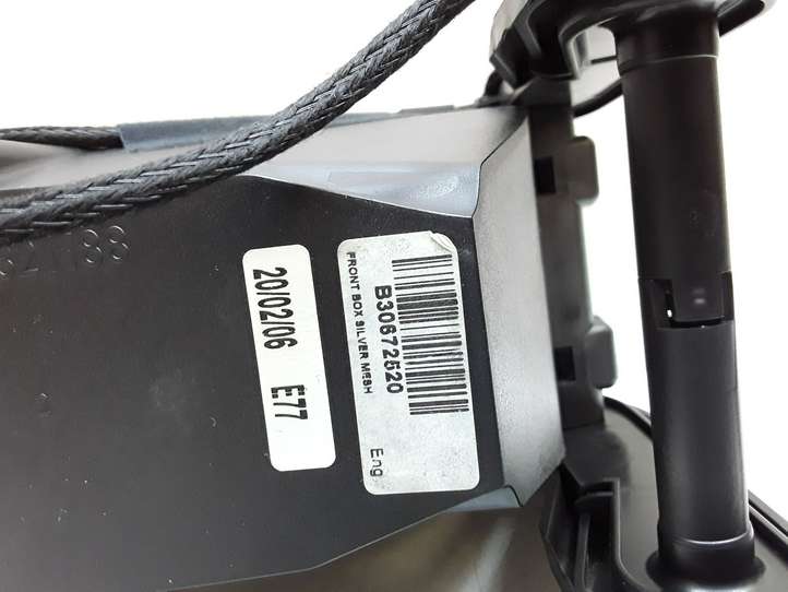 Volvo S60 (2004 - 2010)  30643625 Передний держатель чашки
