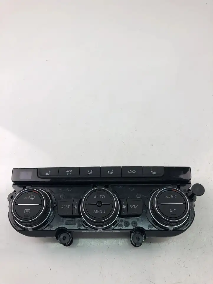 Volkswagen Golf VII (2013 - 2019) 5GE907044BD Управление климат контролем — фото 2