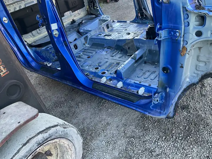 Toyota Hilux (AN120, AN130) (2017 - 2020) Передний порог кузова — фото 1