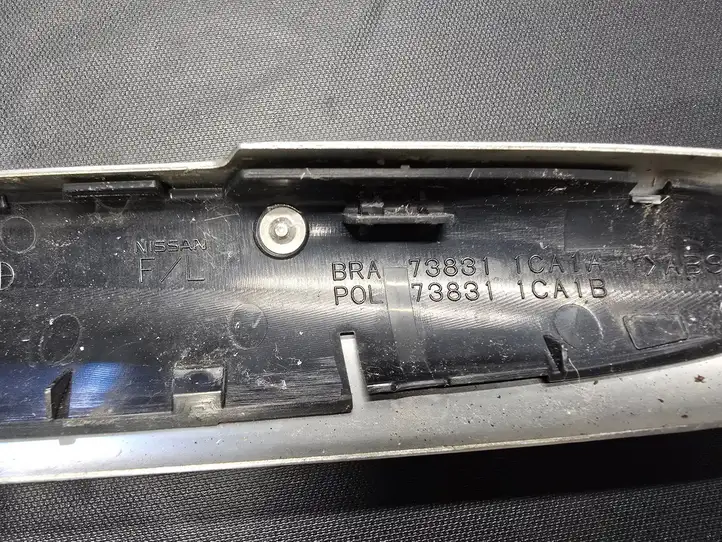 Infiniti FX (2008 - 2012) 738311CA1A Крышка рейлинга — фото 2