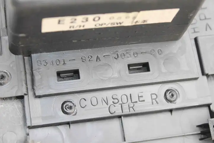 Honda S2000 (2003 - 2009) 83402S2AZZ10 Другая деталь консоли (туннеля) — фото 5