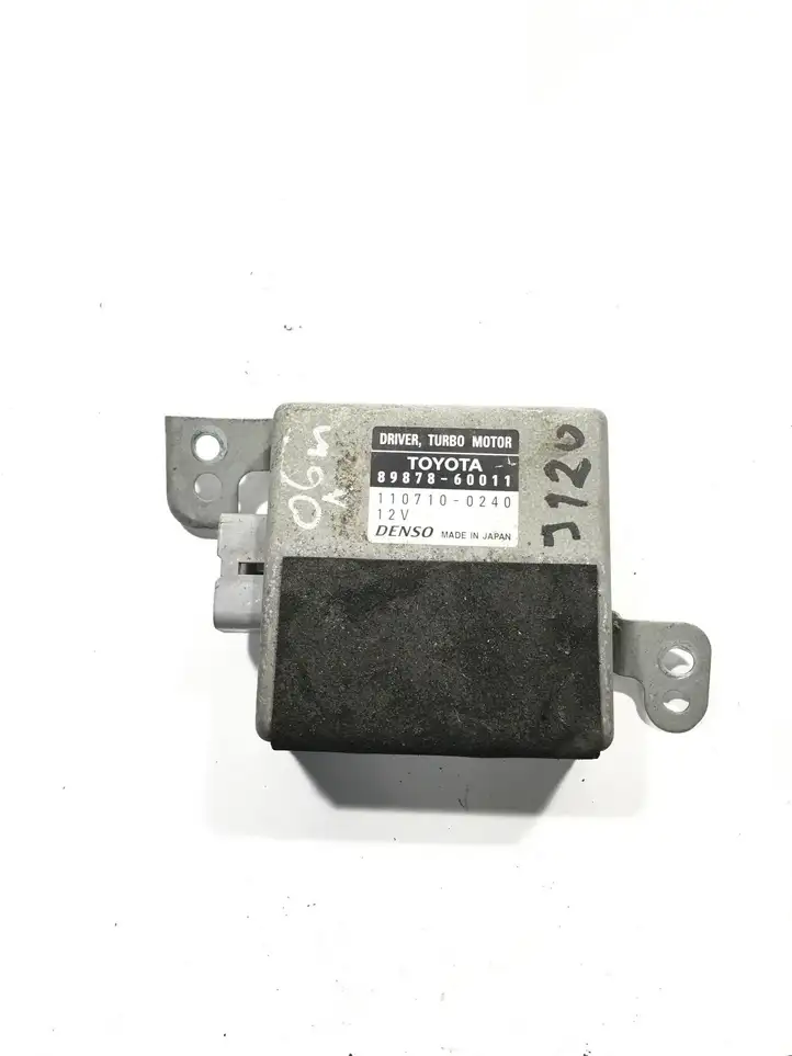 Toyota Land Cruiser (J120) (2002 - 2009) 8987860011 Прочие блоки управления — фото 1