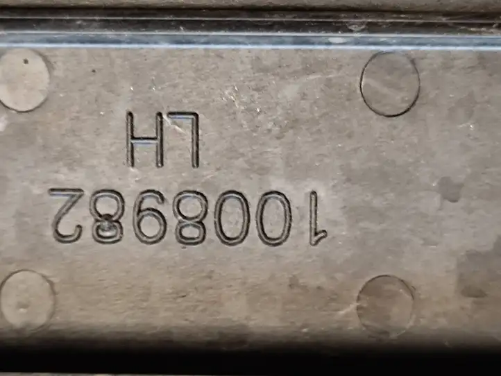 Tesla Model S (2012 - 2016) 1008982 Наружная ручка двери — фото 4