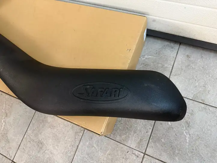 Ford Ranger (2019 - ) Детали воздухозаборника — фото 2