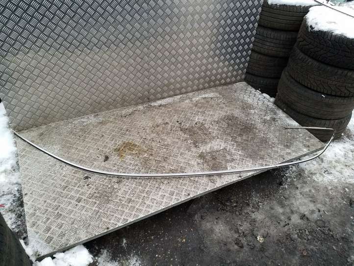 Audi Q5 (2008 - 2012)  8R0853703B Звукоизоляция крыши