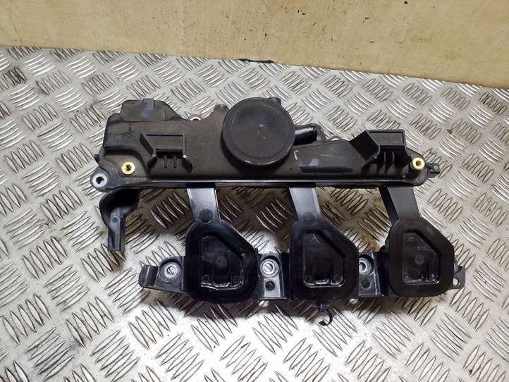 Renault Trafic II (X83) (2002 - 2014)  8200836881 Впускной коллектор