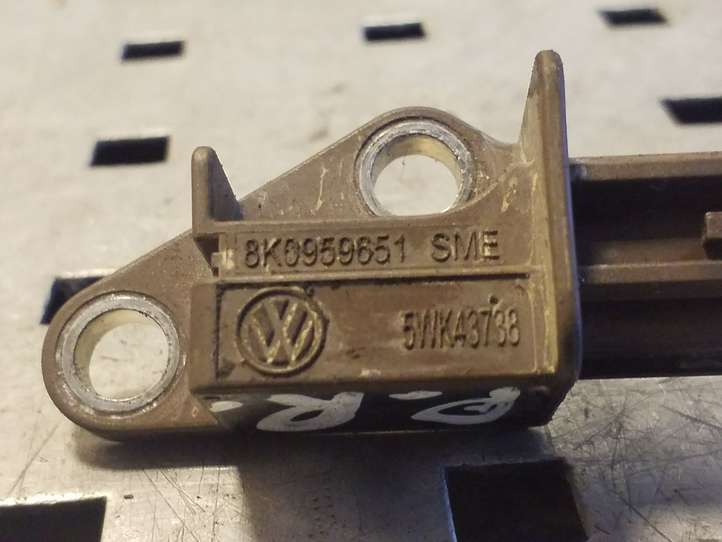 Audi A4 (2007 - 2011)  8K0959651 Датчик удара надувных подушек
