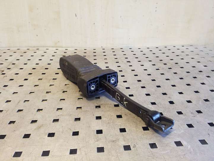 Audi A4 (2007 - 2011)  8K0839249C Ограничитель открывания задней двери